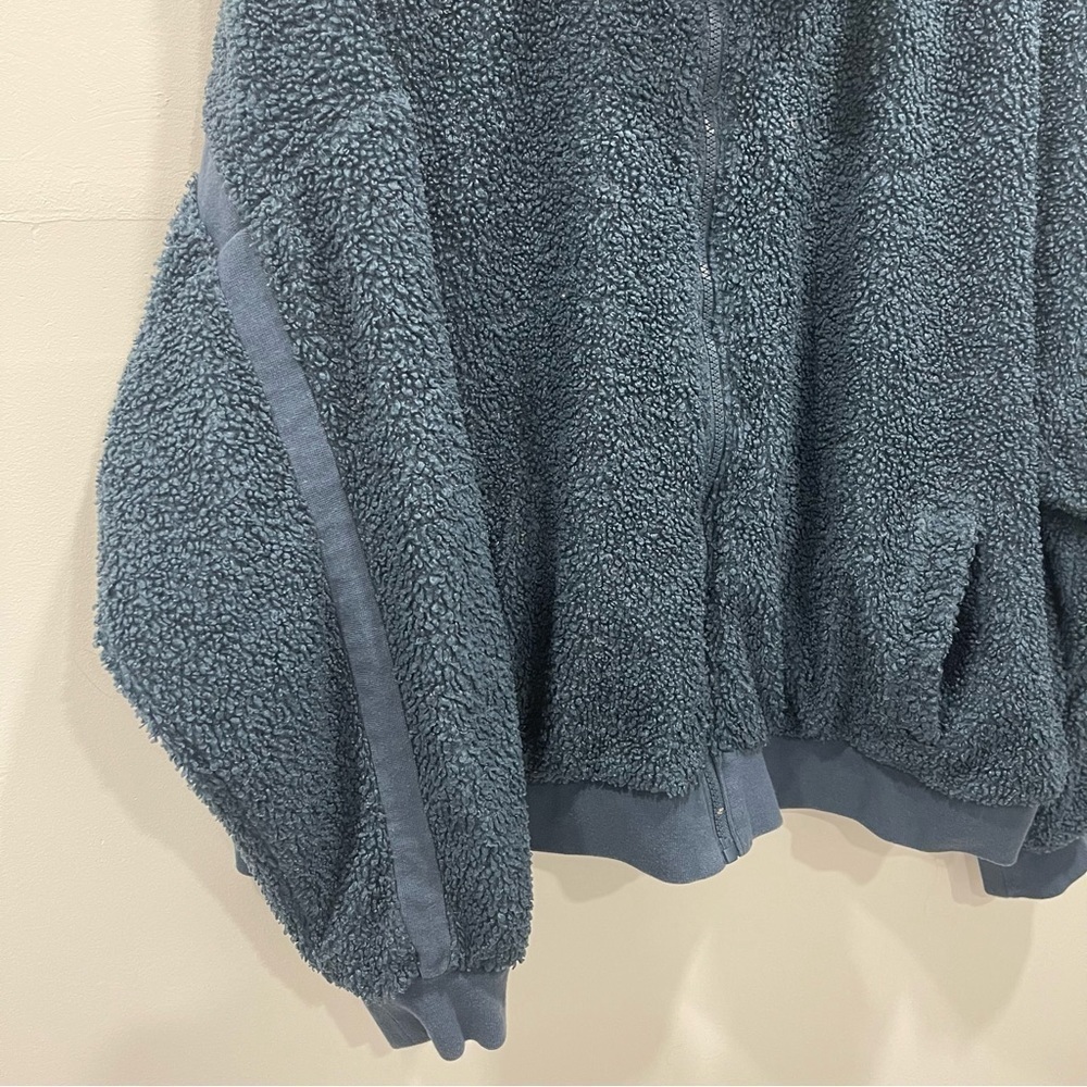 Fabletics Spencer Reversible Jacket Celestial Blu… - image 8